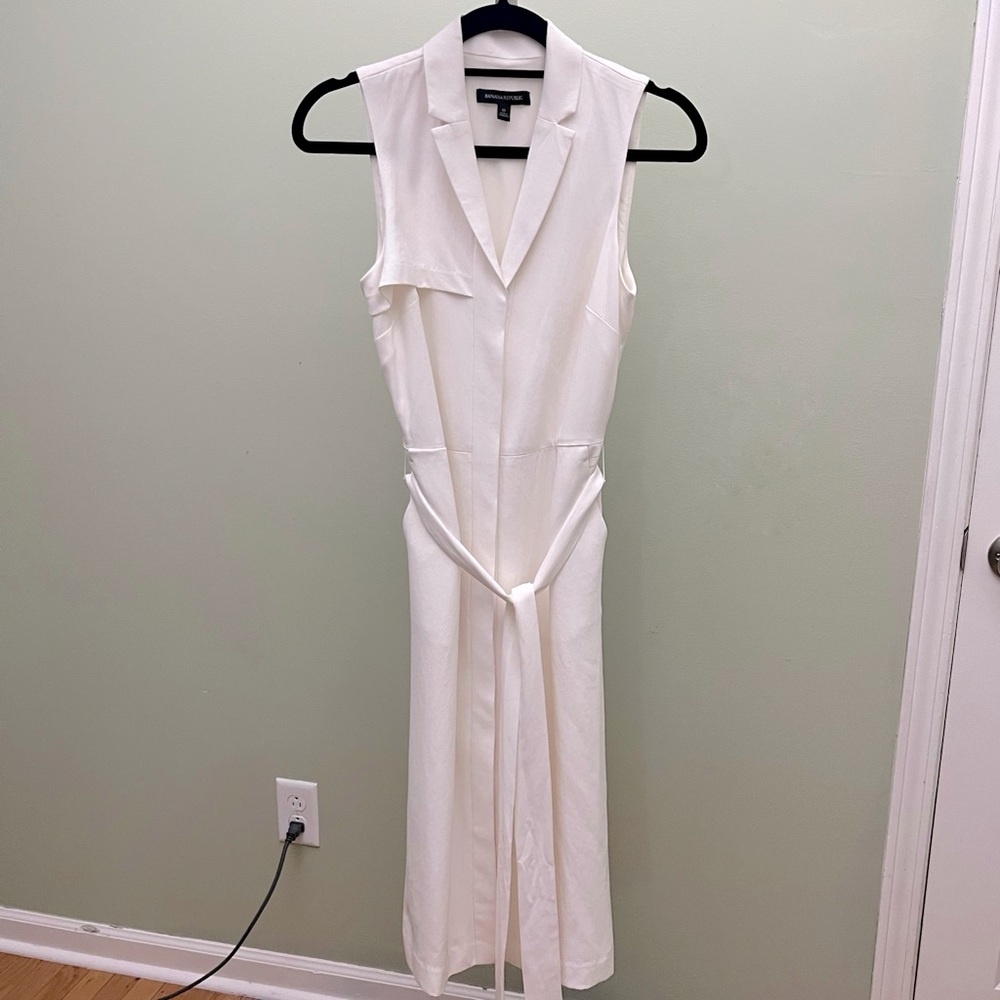 {{banana republic}} White Trench Dress